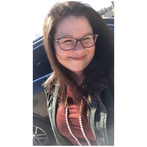 Meet your Posher, Krista